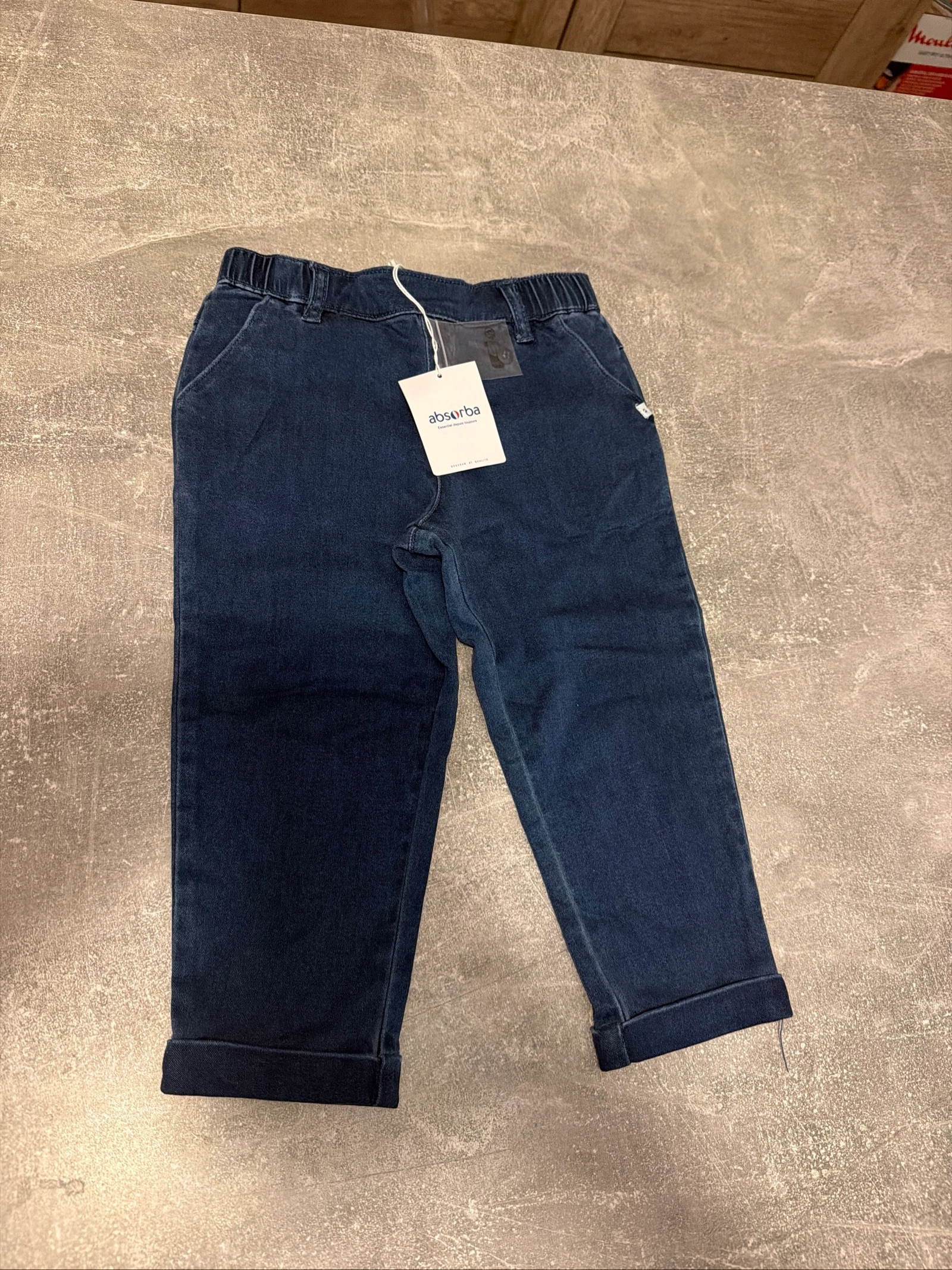 Jean fille 3 ans absorba neuf 